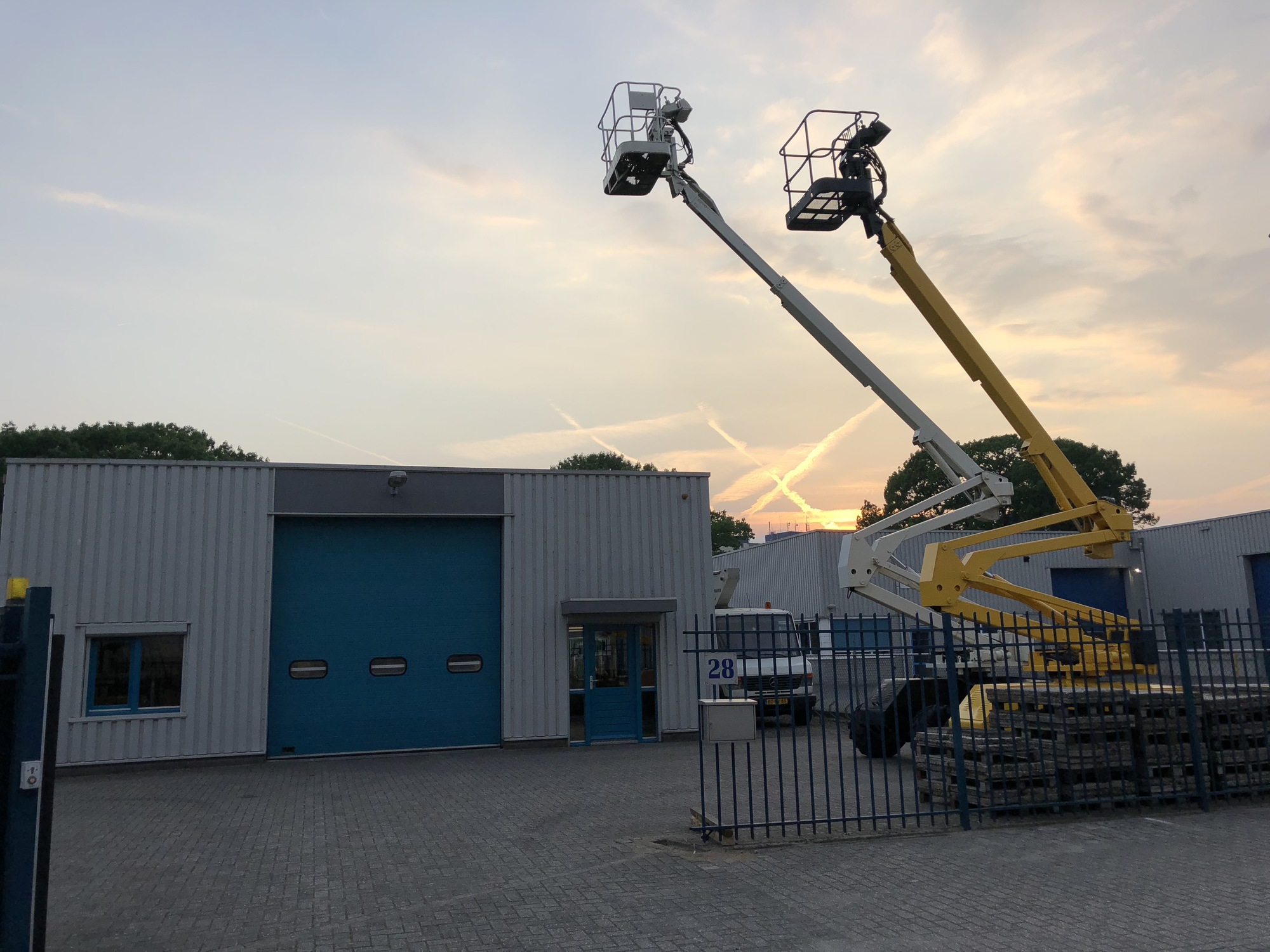 Otten Machines Gennep - Construction machinery - Year: 2002 undefined: picture 1