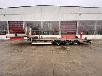 Low loader semi-trailer
