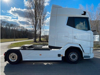 Tractor unit DAF XG 480