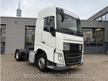Tractor unit VOLVO FH