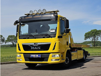 Car transporter truck MAN TGL 12.250