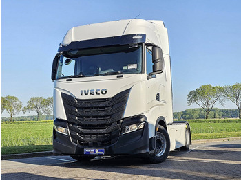 Tractor unit IVECO S-WAY