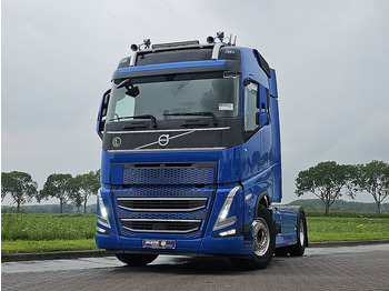 Tractor unit VOLVO FH 460