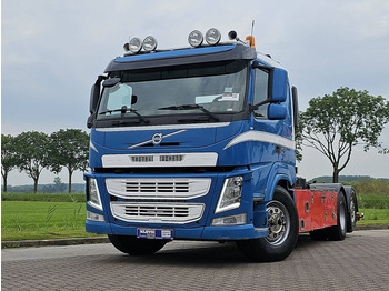 Hook lift truck VOLVO FM 450