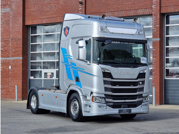 Tractor unit SCANIA R 500
