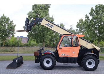 Telescopic handler JLG