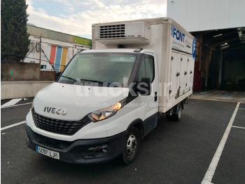 Closed box van IVECO Daily 35c16