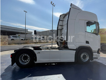 Tractor unit SCANIA R450: picture 4