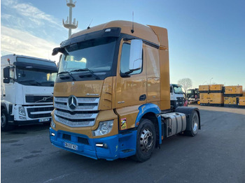 Tractor unit MERCEDES-BENZ Actros 1845