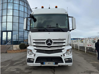 Tractor unit Mercedes Actros 1845: picture 2