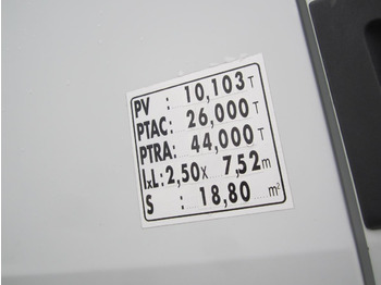 Tractor unit Renault Premium Lander 460 DXI: picture 4