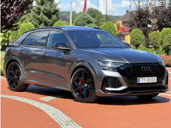 SUV AUDI