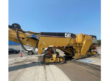 Cold planer CATERPILLAR