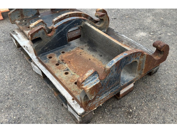 Quick coupler CATERPILLAR