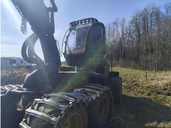 Forestry harvester John Deere 1170G with H413: picture 2