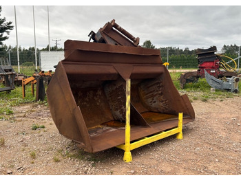 Excavator bucket