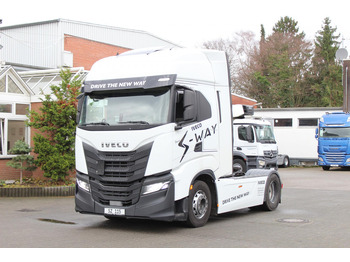 Tractor unit IVECO S-WAY