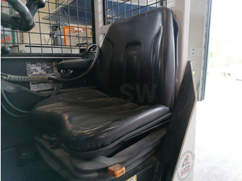 4-way reach truck Combilift ESA30: picture 5