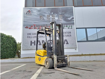 Electric forklift YALE