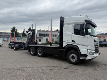 Timber truck DAF XF 530