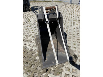 Backhoe loader VOLVO