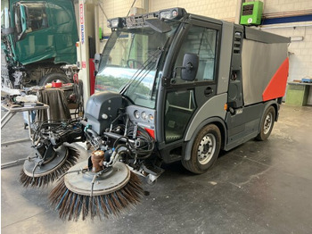 Road sweeper HAKO