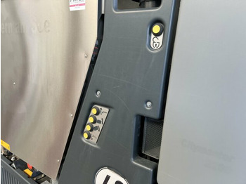 Road sweeper Hako Citymaster CM 2200 Kehrmaschine 2 m³: picture 3 Road sweeper Hako Citymaster CM 2200 Kehrmaschine 2 m³: picture 3