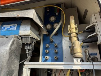 Vacuum truck Mercedes-Benz Vario 614D TV Inspektionsanl RCA RAUSCH ELKA 600: picture 4