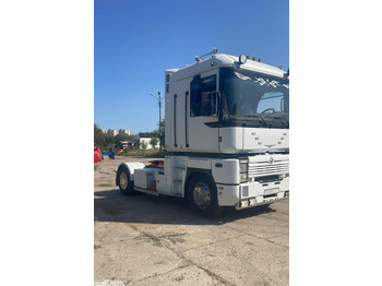 Tractor unit RENAULT Magnum