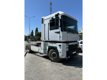 Tractor unit RENAULT Magnum 430