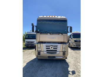 Tractor unit RENAULT Magnum 480: picture 2
