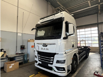 Container transporter/ Swap body truck MAN TGX