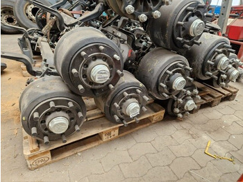 New Car transporter truck EuroCargo ML160E32 4x2 EuroCargo ML160E32 4x2 mit Teilen für Anhänger und Aufbauten: picture 2