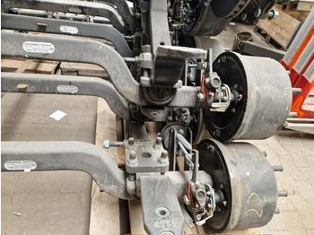 New Car transporter truck EuroCargo ML160E32 4x2 EuroCargo ML160E32 4x2 mit Teilen für Anhänger und Aufbauten: picture 3