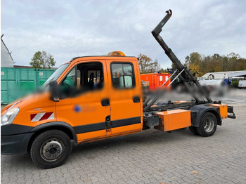 Hook lift truck IVECO Daily 70c17