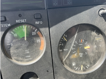 Leasing of Mercedes-Benz SK II 2638/44 A 6x6 SK II 2638/44 A 6x6, V8, Retarder Mercedes-Benz SK II 2638/44 A 6x6 SK II 2638/44 A 6x6, V8, Retarder: picture 2