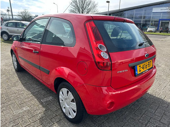 Hatchback Ford Fiesta TDCi 1.4 + AIRCO + CARPLAY + REAR CAMERA + 194.511 KM: picture 3