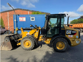 Wheel loader CATERPILLAR 906M