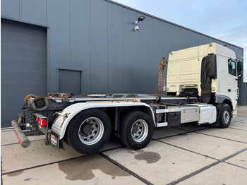 Hook lift truck DAF XF 440 SC / 6X2 / VDL Hook / TUV: 6-2026 / NL truck: picture 3 Hook lift truck DAF XF 440 SC / 6X2 / VDL Hook / TUV: 6-2026 / NL truck: picture 3