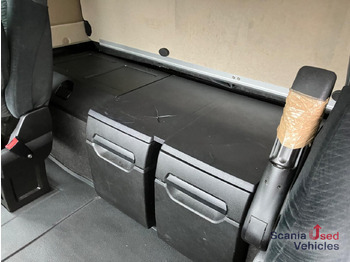 Leasing of MERCEDES-BENZ Actros 1848 Retarder Blatt/Luft Retarder! MERCEDES-BENZ Actros 1848 Retarder Blatt/Luft Retarder!: picture 4 Leasing of MERCEDES-BENZ Actros 1848 Retarder Blatt/Luft Retarder! MERCEDES-BENZ Actros 1848 Retarder Blatt/Luft Retarder!: picture 4