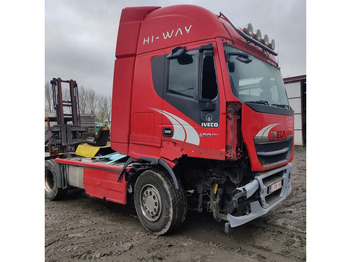 Tractor unit Iveco STRALIS-460: picture 4