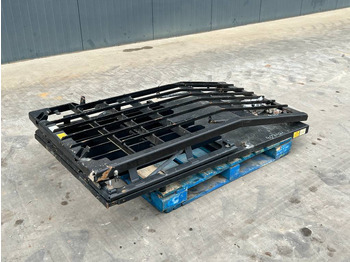 Cab and interior CATERPILLAR