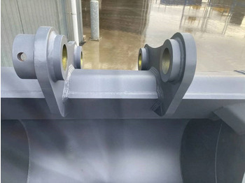 New Bucket for Construction machinery Komatsu PC390: picture 3