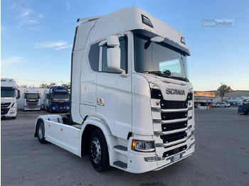 Tractor unit SCANIA S 500