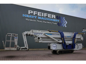 Articulated boom lift