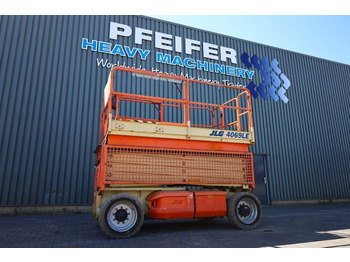 Scissor lift JLG