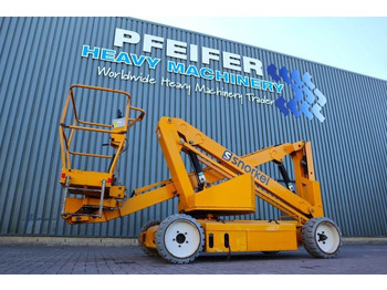 Articulated boom lift SNORKEL