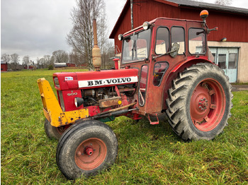 Farm tractor VOLVO