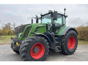 Farm tractor FENDT 828 Vario