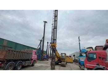 Drilling rig JCB JS200LC